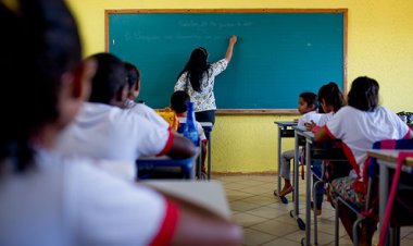 MPMG publica informativo em apoio à comunidade escolar sobre vedação a celulares em escolas