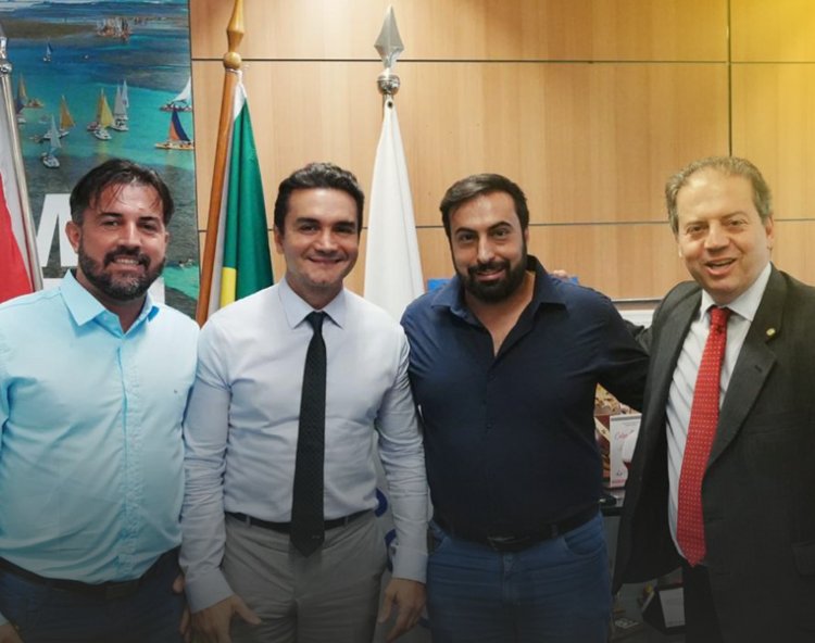 Prefeito Ângelo Chequer se reúne com Ministro do Turismo em busca de recursos para Viçosa