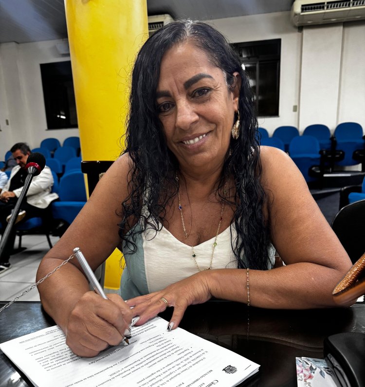 Vereadora Soninha da Policlínica propõe criação do Conselho Municipal dos Direitos da Mulher em Ubá