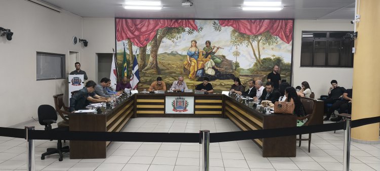 7 Vereadores votam a favor da ampliação do limite para abertura de créditos suplementares a 30%