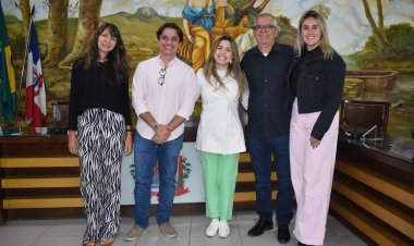 Câmara de Ubá e Unifagoc firmam parceria para realização do Pré-Enem Social 2025