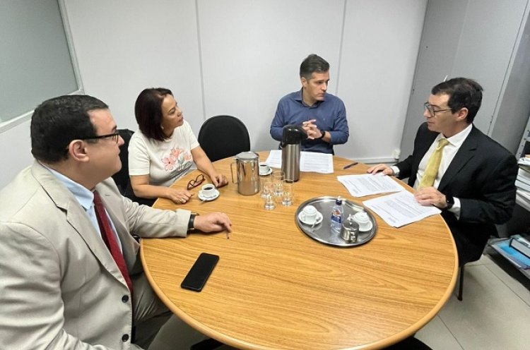 MPMG firma acordo judicial com o município de Cataguases para adequação de escolas e unidades de saúde