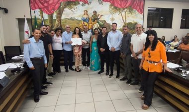 Câmara de Ubá entrega Título de Personalidade Esportiva do Ano a Pâmella de Castro Zauza em última reunião antes do recesso