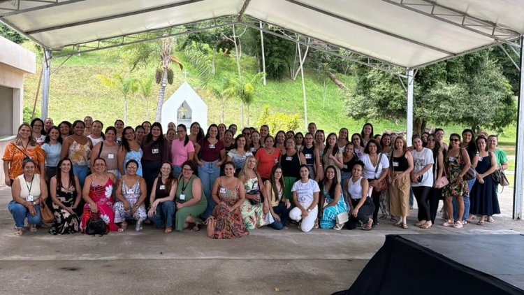 Ervália reforça compromisso com a educação ao investir na formação continuada de professores