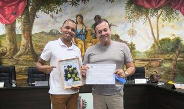 Câmara de Ubá homenageia os 105 anos do tradicional Abacatinho com Moção de Aplausos