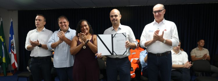 Governo de Minas transfere a capital para Ubá e anuncia pacote de investimentos para a infraestrutura da cidade